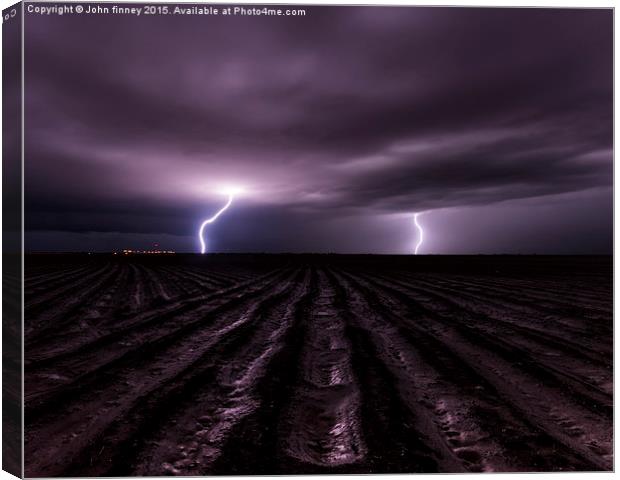  Thunderstruck, twin lighning bolts in Texas, USA. Canvas Print by John Finney