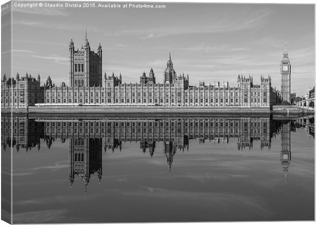 Houses of Parliament in London Canvas Print by Claudio Divizia