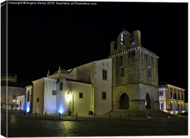Se Church at night in Faro  Canvas Print by Angelo DeVal