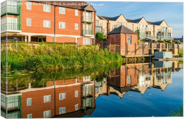 River Avon in Tewkesbury, with reflections  Canvas Print by Beata Aldridge
