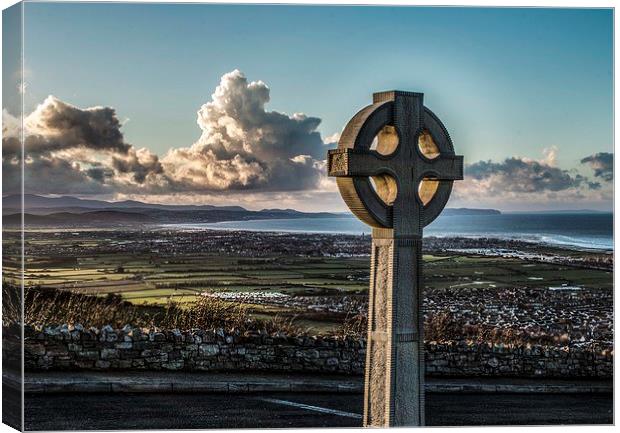 North Wales Coast  Canvas Print by Chris Evans