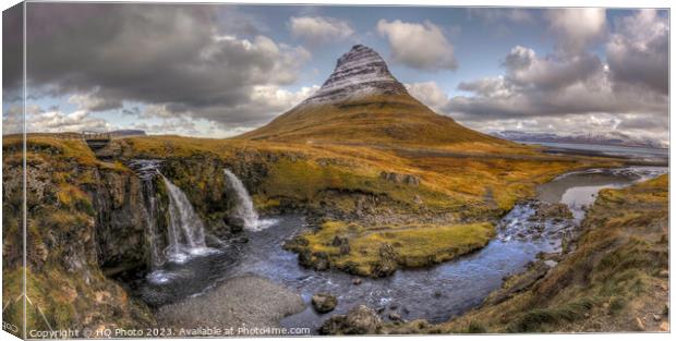 Iceland Mountain Landscape Canvas Print by HQ Photo
