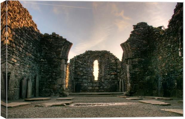 Old HDR photo of irish church Canvas Print by HQ Photo