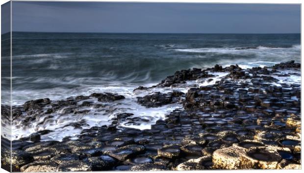 The shore of giant's causeway  Canvas Print by HQ Photo