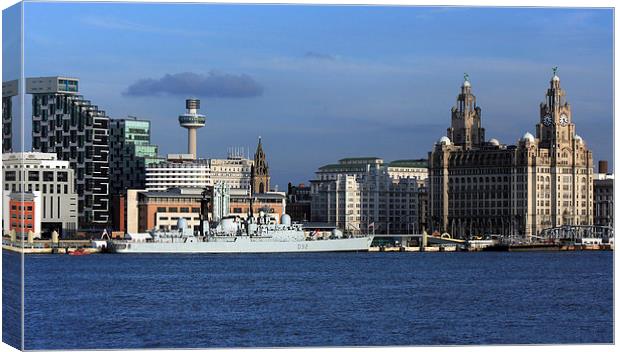  HMS Liverpools Final Visit To Liverpool Canvas Print by David Chennell