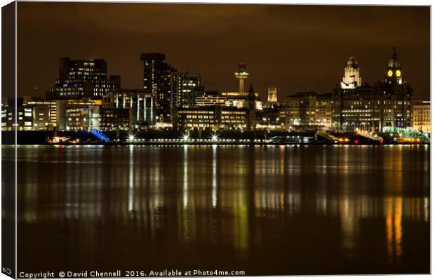 Liverpool Waterfront    Canvas Print by David Chennell