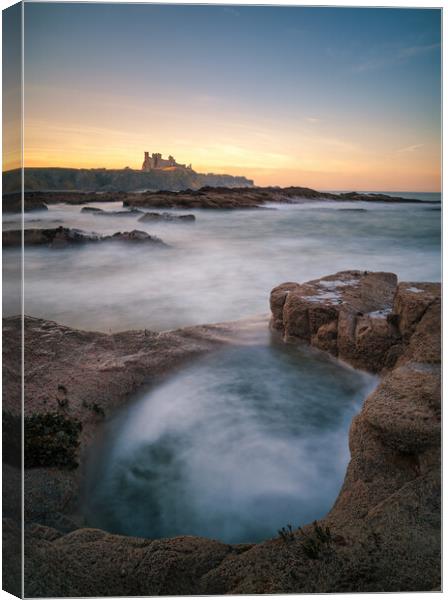 Tantallon Castle at Sunset Canvas Print by Miles Gray