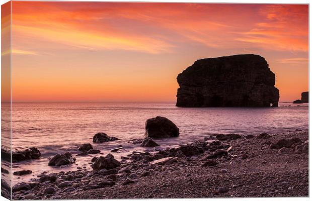 Early Morning at Marsden Canvas Print by Ray Pritchard