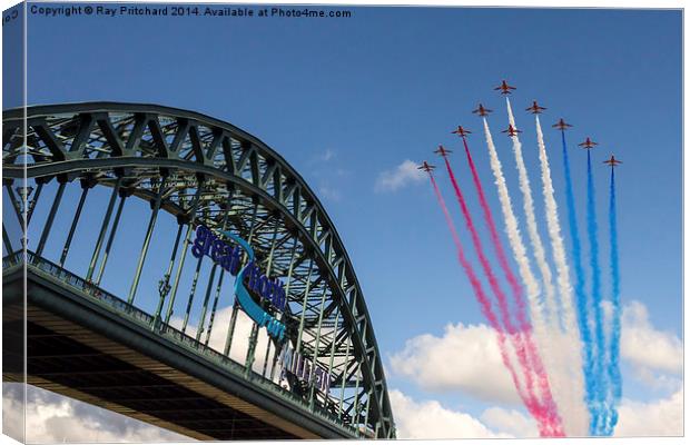  Red Arrows Over The Tyne Bridge Canvas Print by Ray Pritchard