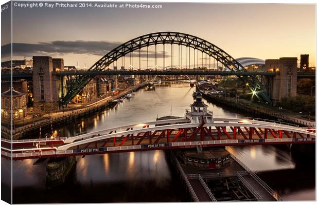  Morning on the Tyne Canvas Print by Ray Pritchard