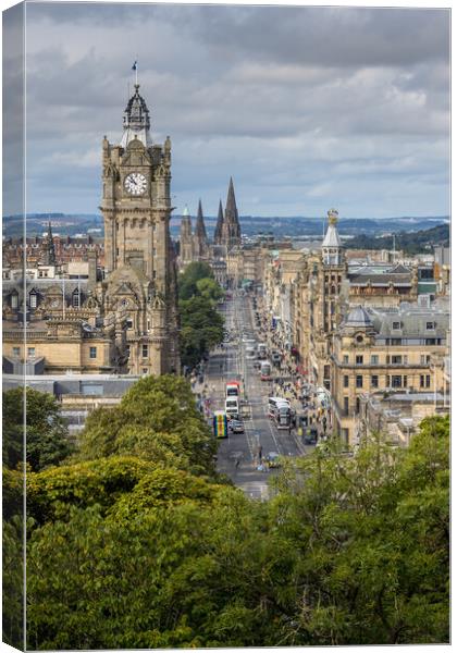 Edinburgh Canvas Print by chris smith