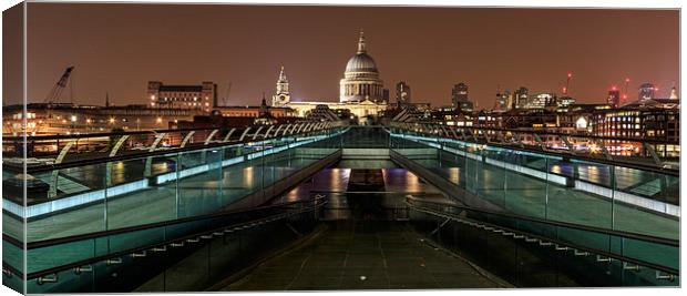 Millennium Bridge and St Pauls Cathedral at night  Canvas Print by chris smith
