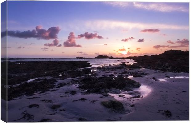 Guernsey sunset  Canvas Print by chris smith
