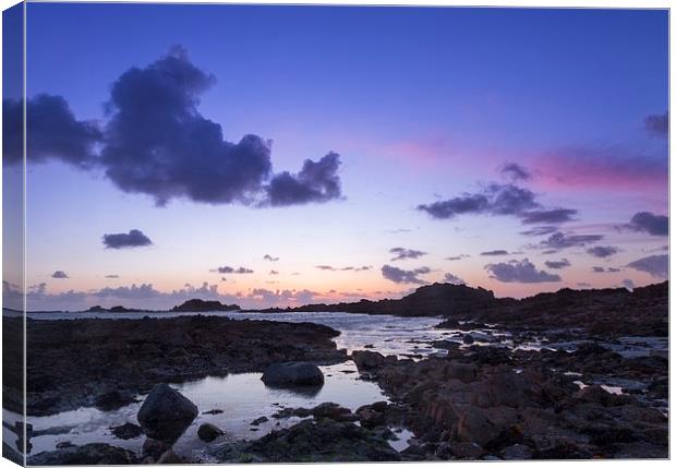 Guernsey sunset  Canvas Print by chris smith