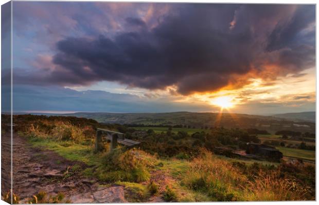 Norland moor sunset  Canvas Print by chris smith