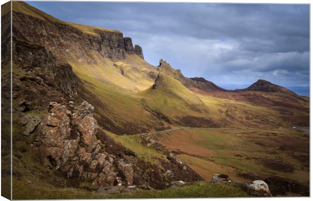 The Quiraing  Canvas Print by chris smith
