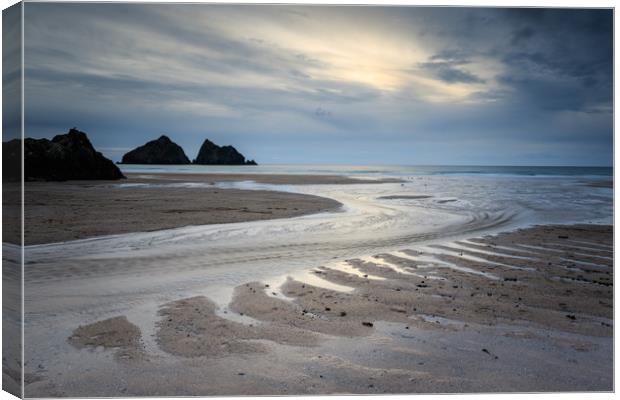 Hollywell bay  Canvas Print by chris smith