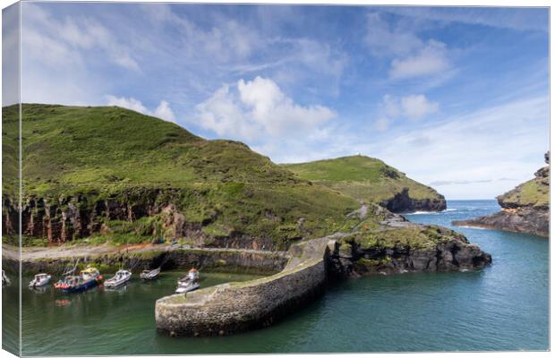 Boscastle North Cornwall Canvas Print by chris smith