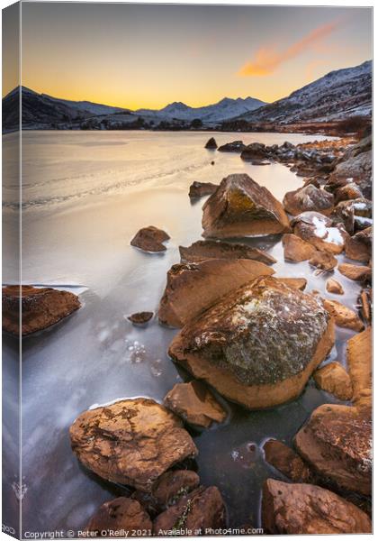 Llynnau Mymbyr, Snowdonia National Park Canvas Print by Peter O'Reilly