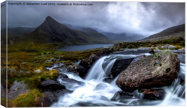 Snowdonia's Tryfan mountain. Canvas Print by Sebastien Coell