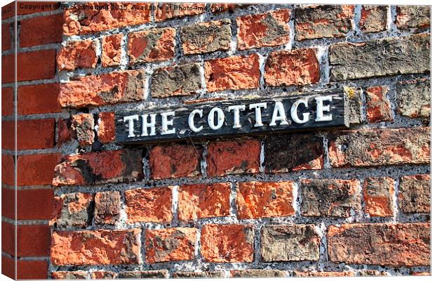  The cottage Canvas Print by Becky shorting