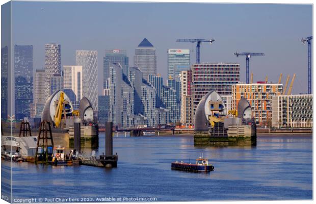 Canary Wharf Canvas Print by Paul Chambers