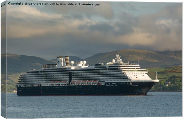 Zuiderdam Arrives on the Clyde Canvas Print by GBR Photos