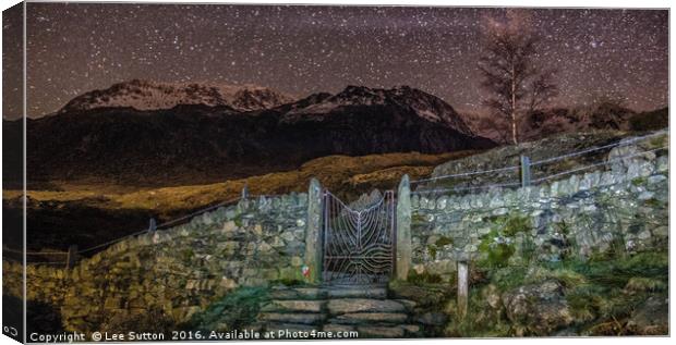 Gateway to the stars Canvas Print by Lee Sutton