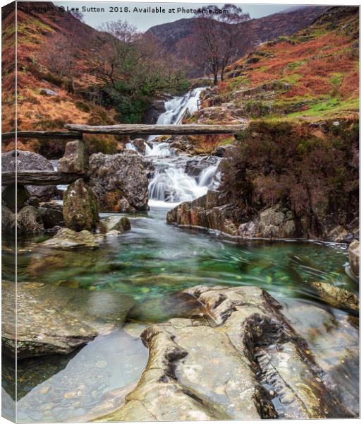 Water under the bridge Canvas Print by Lee Sutton