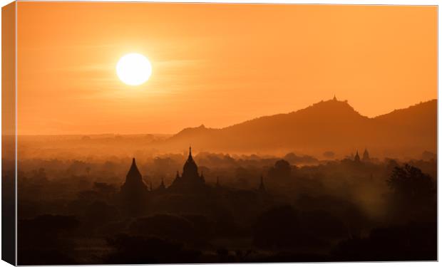 Bagan Sunrise Canvas Print by Johannes Valkama