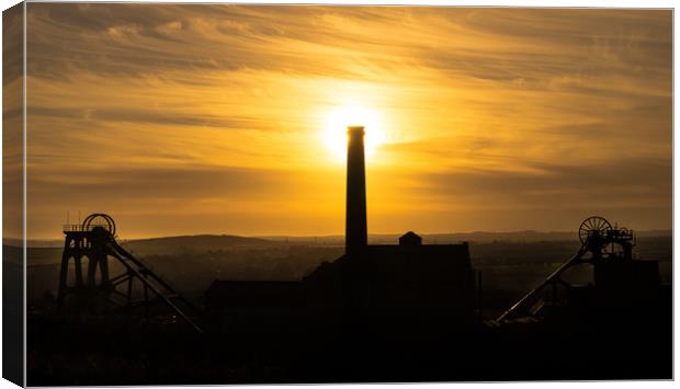 Disused coal mine at sunrise Canvas Print by craig baggaley