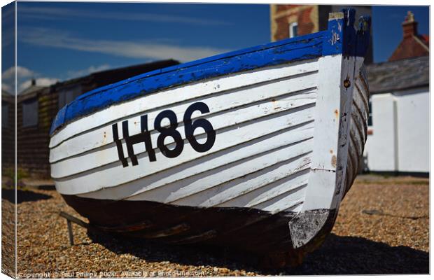 Fishing boat IH86, Aldeburgh beach, Suffolk Canvas Print by Paul Phillips