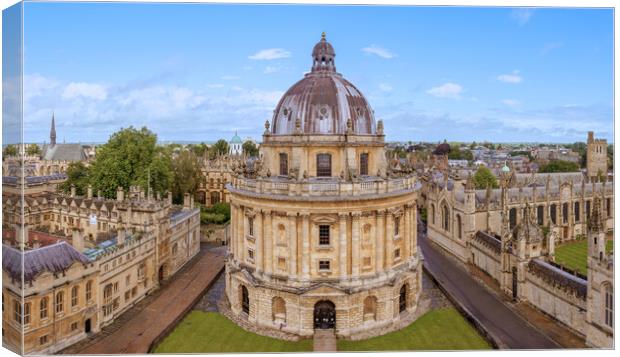 Oxford's Architectural Grandeur Canvas Print by Richard Downs