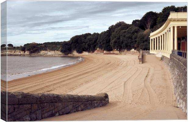 Whitmore Bay, Barry Island Canvas Print by Richard Downs