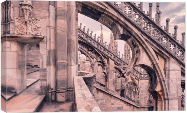 Roof of Duomo, Milan Canvas Print by Richard Downs