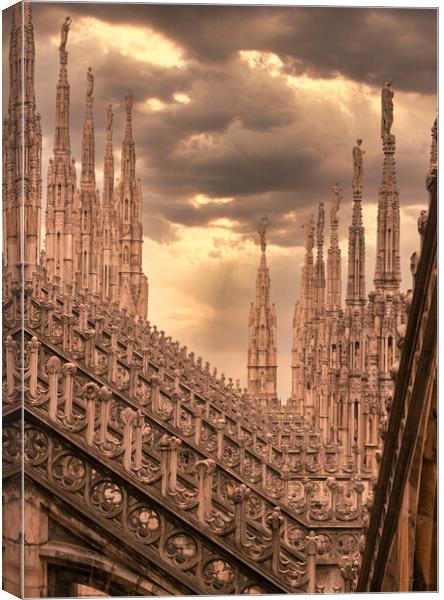 Italian Gothic Canvas Print by Richard Downs