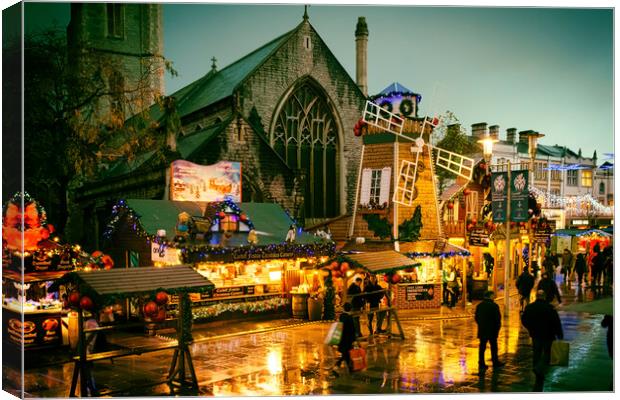 Christmas in Cardiff Canvas Print by Richard Downs