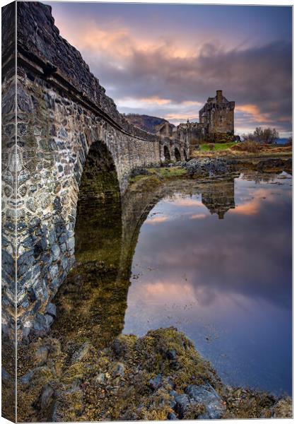 Sunset over Eilean Donan Castle Canvas Print by Martin Lawrence