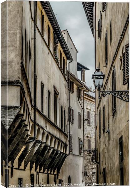 Street of Historic Center of Florence  Canvas Print by Daniel Ferreira-Leite
