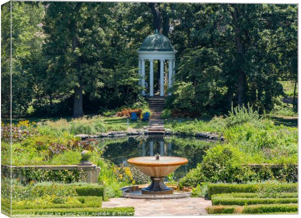 Sunny view of the garden of Philbrook Museum of Art Canvas Print by Chon Kit Leong