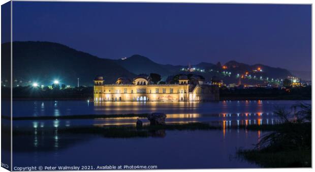 The Water Palace at Night Canvas Print by Peter Walmsley