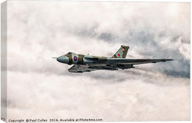Avro Vulcan XH558 Canvas Print by Paul Cullen