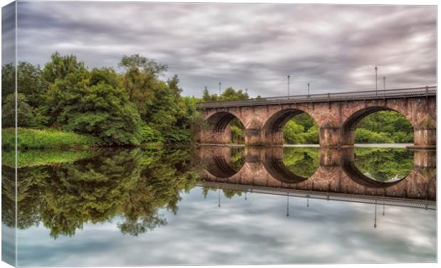 Bothwell Bridge Canvas Print by Angela H