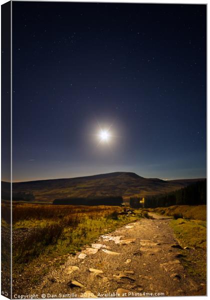 Fan Fawr from Pont ar Daf Footpath, Brecon Beacons Canvas Print by Dan Santillo