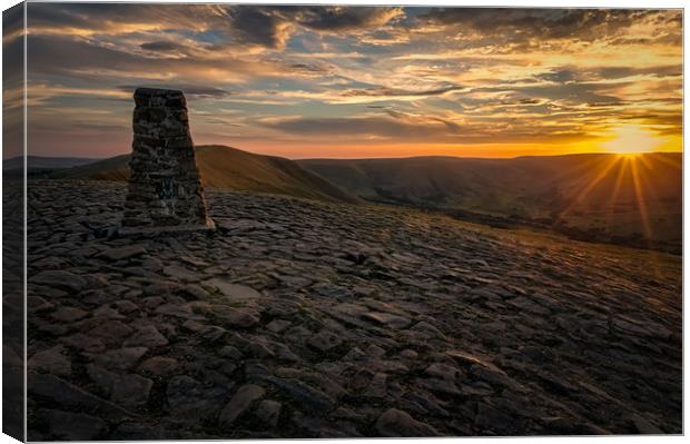 Mam Tor Sunset #2 Canvas Print by Paul Andrews