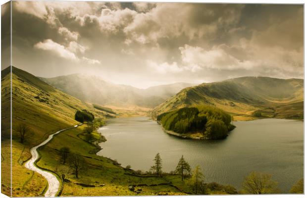 Haweswater. Canvas Print by Mark Bowman
