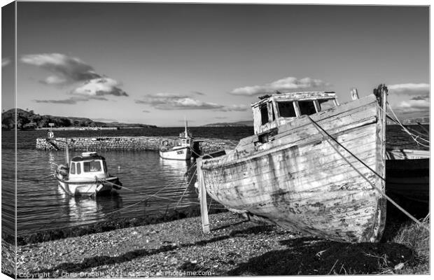 Boats at Broadford in mono Canvas Print by Chris Drabble