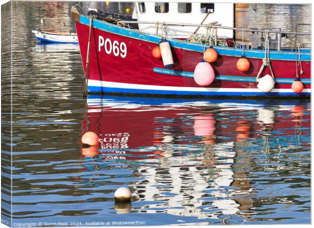 Harbour Reflections Canvas Print by Susie Peek