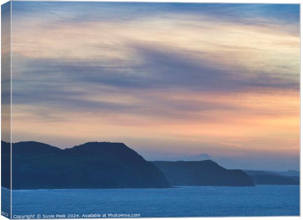 Winter Morning Moods of the Dorset Coastline in Ja Canvas Print by Susie Peek