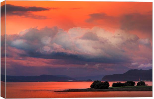 Sunset in Norway Canvas Print by Hamperium Photography